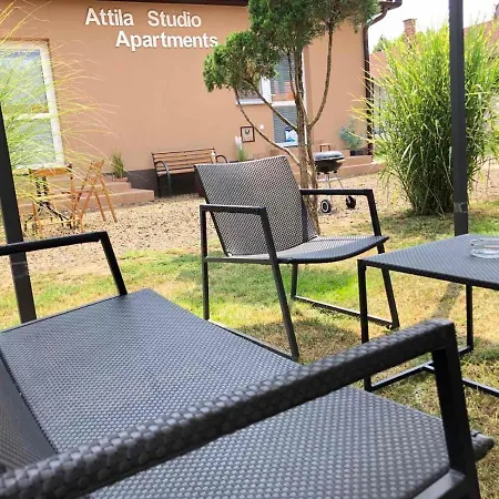 Attila Apartmán *